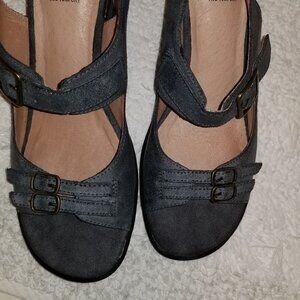 Miz Mooz™Ladies Leather Sandals – size 9M Eileen Grey. NIB